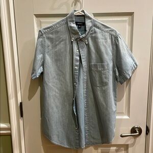 J Crew Jeans Classic Chambray Button Down  Collar Shirt Size S